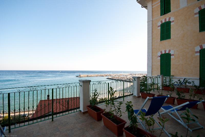 Hotel Del Golfo Finale Ligure Eksteriør bilde